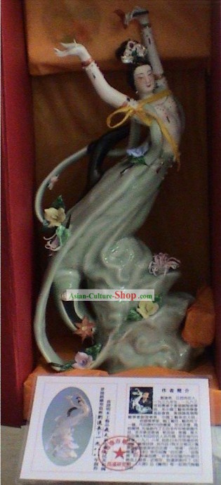 Chinesische Stunning Keramik Statue Sammlerstück-Fei Tian (Flying Fairy)