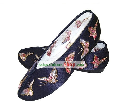 中国の伝統手作りの刺繍蝶のサテンの靴（青）