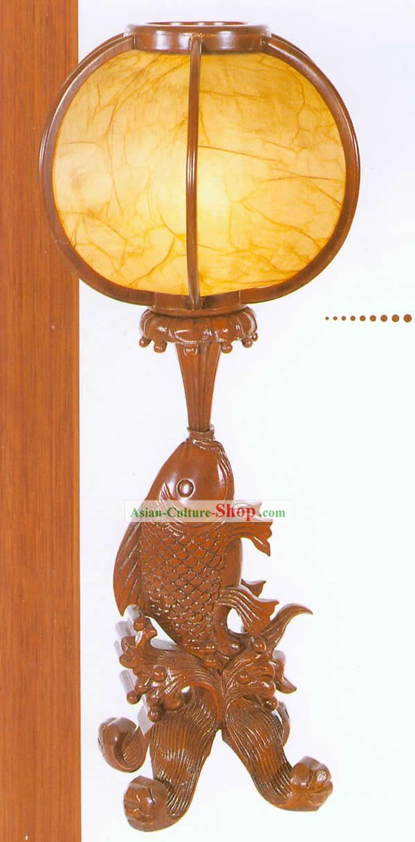 26 Zoll Höhe Marvellous chinesischen Hand geschnitzt aus Holz Fisch Lantern