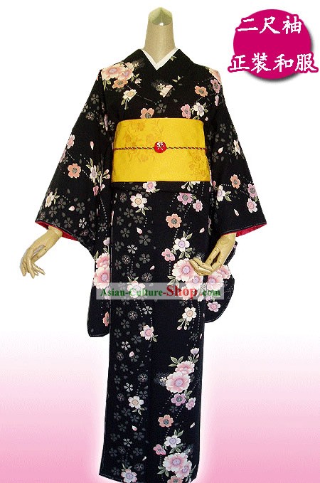 Traditionnelle japonaise main noir Kimono Fleuri et Geta complet Set