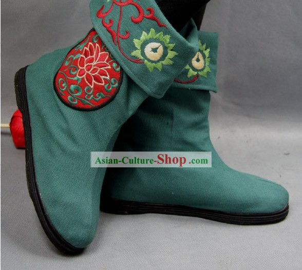 中国の緑の刺繍の花布ブーツ