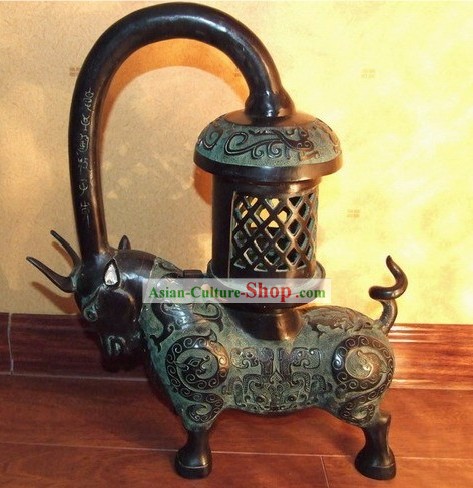 Lanterne chinoise antique en laiton de style