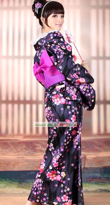 Top giapponese Yukata Kimono Obi Belt Geta Sandal Set completo per le donne