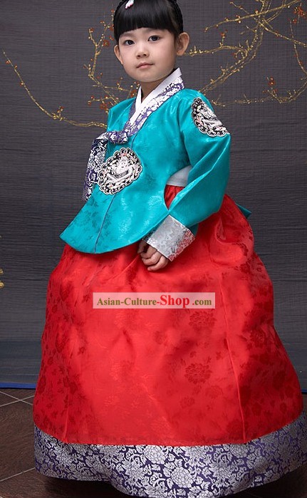Traditional Korean Girl National Clothing