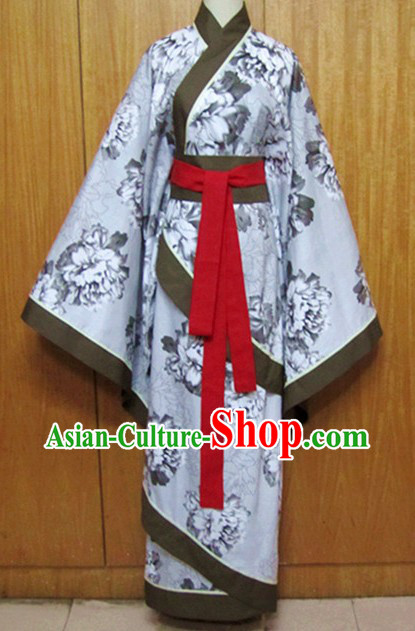 Ancient Chinese Quju Clothing for Women