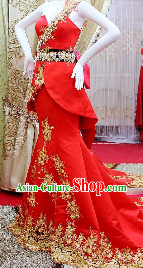 Chinese Classical Long Tail Red Royal Wedding Dress for Bride