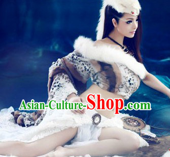 Ancient Chinese Foxtrel  Costume and Headpiece for Women