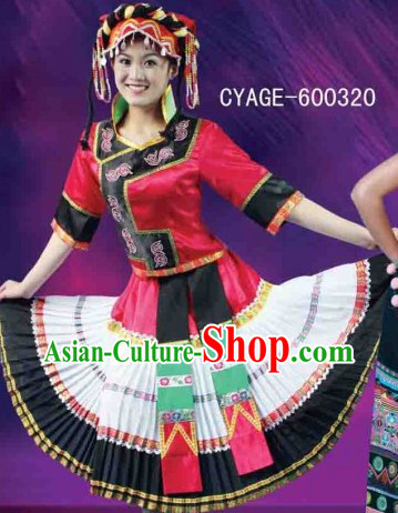 Traditional Chinese Yi Ethnic Suit and Hat for Women