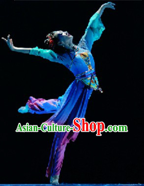Traditional Chinese Classical Costumes and Headpieces Complete Set for Women