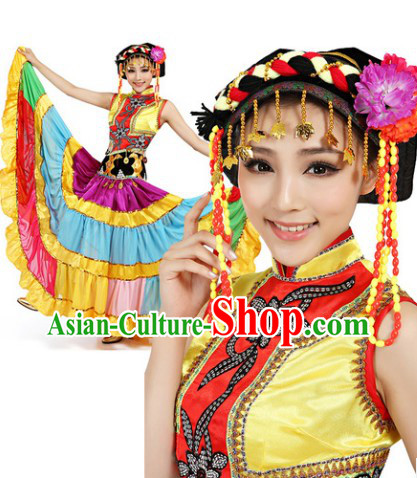 Traditional Yi Dance Costumes and Headdress for Women