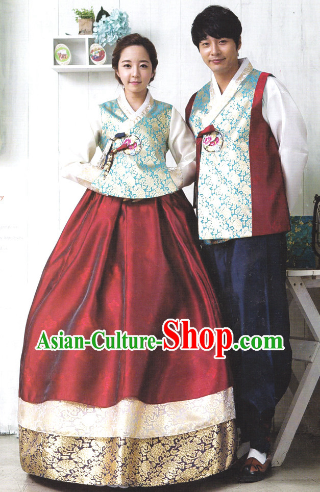 Korean Couple Traditional Dresses Hanbok Clothing Complete Set for Men and Women