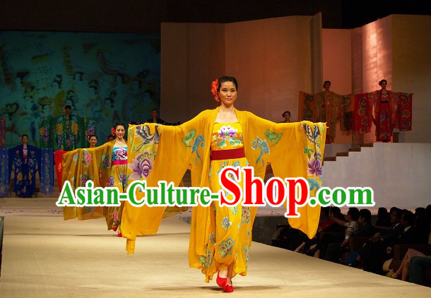 Ancient Chinese Empress Attire and Garment Complete Set for Women