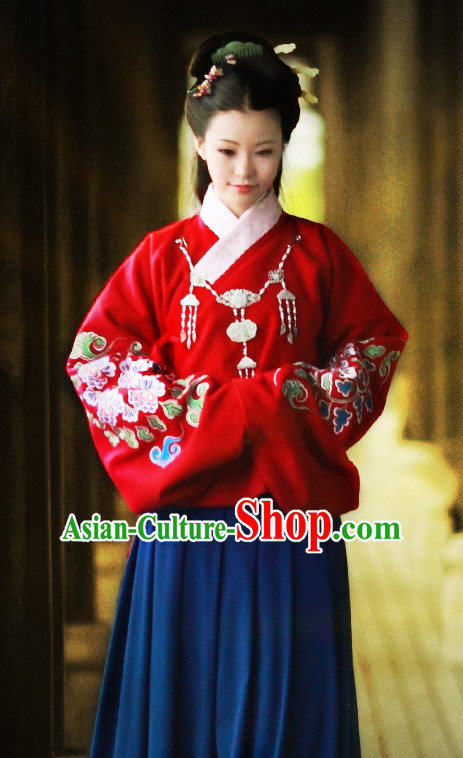 Chinese Traditional Ancient Ming Dynasty Outfits Clothing Garments and Hair Jewelry Complete Set for Women