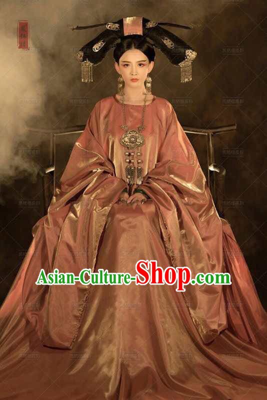 Chinese Ancient Empress Clothing Necklace Hair Accessories and Wigs Complete Set