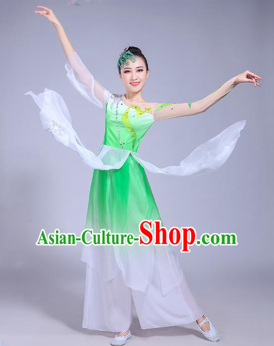 Traditional Chinese Classical Umbrella Dance Embroidered Costume, China Yangko Folk Dance Green Clothing for Women