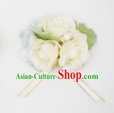 Top Grade Classical Wedding Silk Flowers, Bride Emulational Wrist Flowers Bridesmaid Bracelet Champagne Flowers for Women