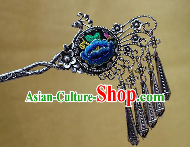 Traditional Chinese Miao Nationality Crafts Jewelry Accessory Classical Hair Accessories, Hmong Handmade Miao Silver Phoenix Palace Lady Tassel Embroidery Hair Sticks Hair Claw, Miao Ethnic Minority Hair Fascinators Hairpins for Women
