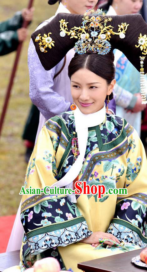 Traditional Ancient Chinese Imperial Consort Costume, Chinese Qing Dynasty Manchu Lady Dress, Chinese Mandarin Robes Imperial Concubine Embroidered Clothing for Women