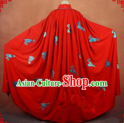 Traditional Chinese Beijing Opera Shaoxing Opera Young Lady Clothing Red Cloak, China Peking Opera Diva Role Hua Tan Costume Embroidered Auspicious Clouds Mantle