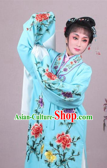 Top Grade Professional Beijing Opera Female Role Costume Imperial Concubine Light Blue Embroidered Cape, Traditional Ancient Chinese Peking Opera Diva Embroidery Peony Clothing