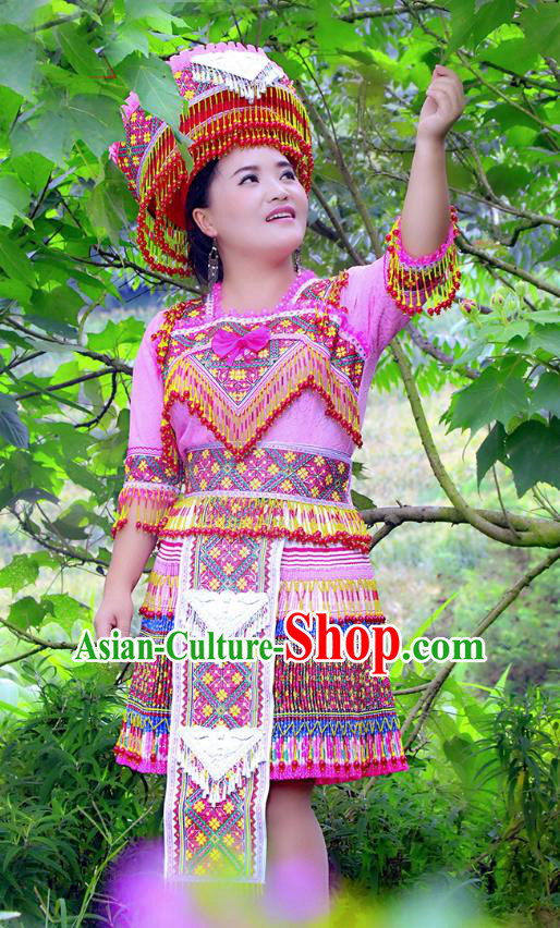 Traditional Chinese Miao Nationality Costume and Hat, Hmong Folk Dance Ethnic Pink Pleated Skirt, Chinese Minority Nationality Embroidery Clothing for Women