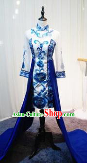 Chinese Style Wedding Catwalks Costume Wedding Bride Embroidered Full Dress Compere Cheongsam for Women