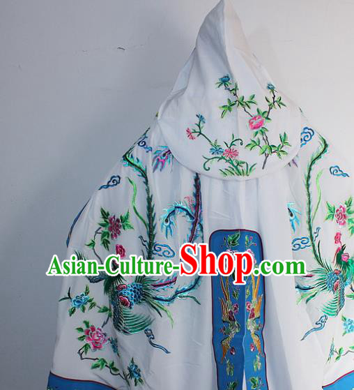 Chinese Traditional Peking Opera Diva Costumes Ancient Princess Embroidered White Cloak for Women