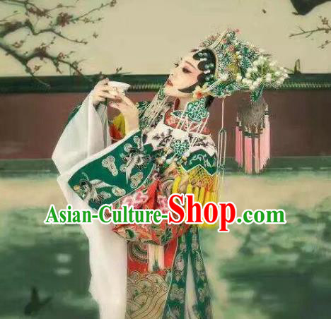 Traditional Chinese Beijing Opera Costume, China Peking Opera Imperial Concubine Embroidered Clothing