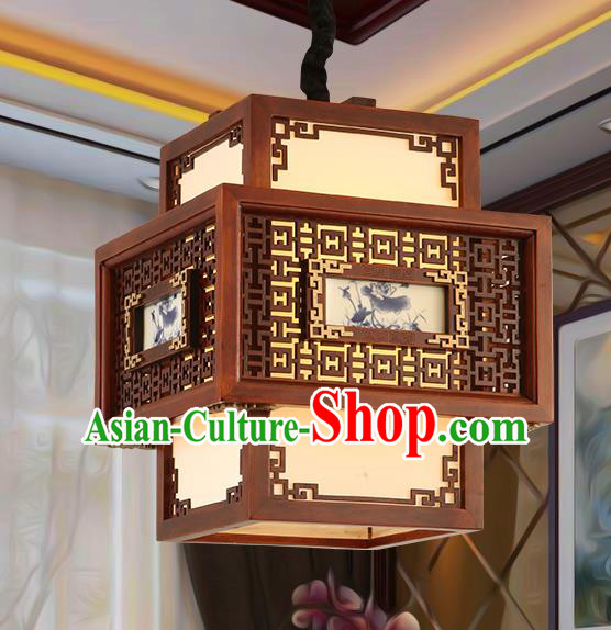 Traditional Chinese Handmade Painted Ceiling Lantern Carving Palace Lanterns Ancient Lamp