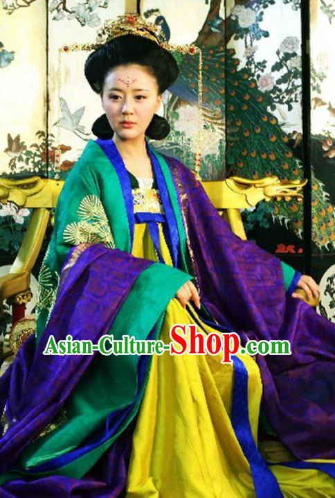 Chinese Tang Dynasty Queen Historical Costume Ancient Empress Wang Dress Replica Costume for Women
