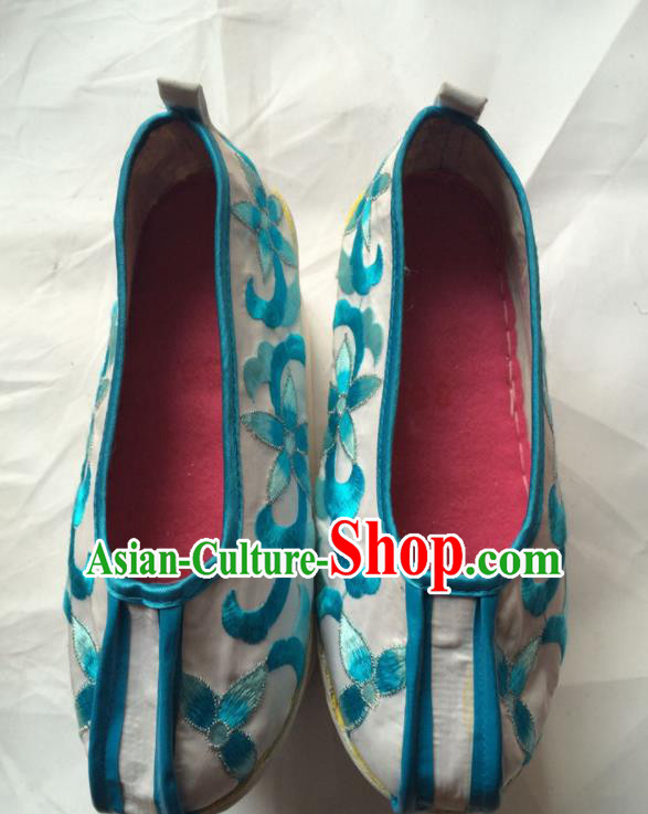 Chinese Beijing Opera Princess White Shoes Traditional Peking Opera Diva Embroidered Shoes for Women