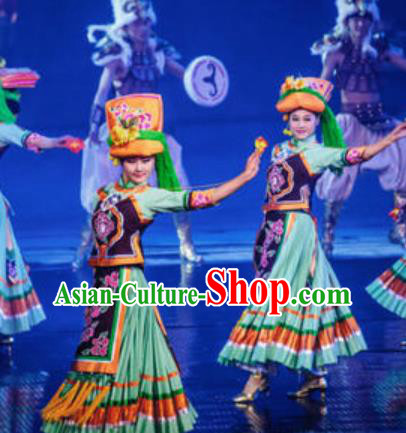 Chinese The Romantic Show of Lijiang Li Ethnic Nationality Dance Green Dress Stage Performance Costume and Headpiece for Women