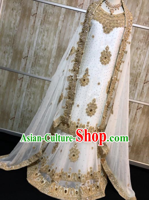 South Asia  Indian Bride White Dress Traditional   India Court Hui Nationality Wedding Costumes for Women