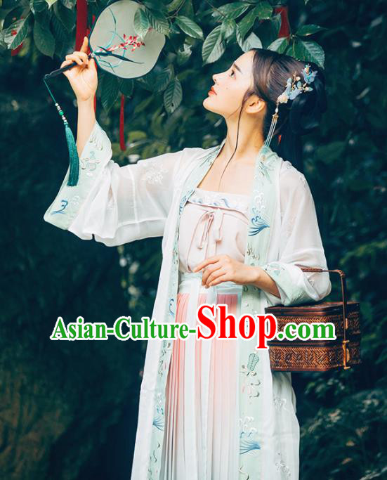 Chinese Traditional Song Dynasty Rich Lady Historical Costume Ancient Peri Embroidered Hanfu Dress for Women