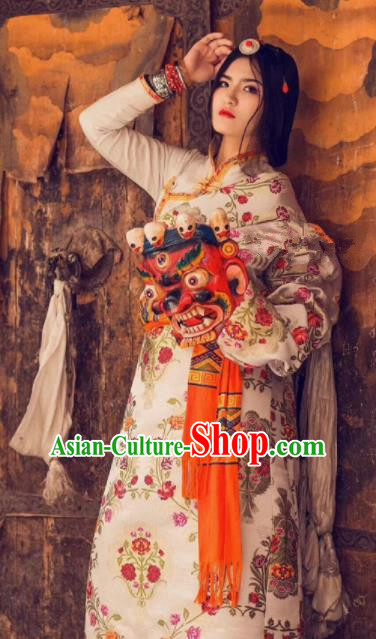 Chinese Traditional Ethnic Bride White Tibetan Robe Zang Nationality Female Dress Costume for Women