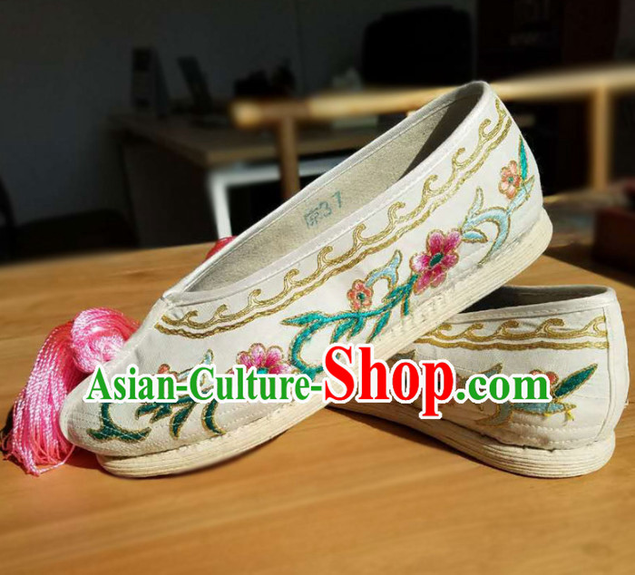 Chinese Traditional Beijing Opera Diva Shoes Ancient Princess Hanfu Embroidered Shoes for Adults