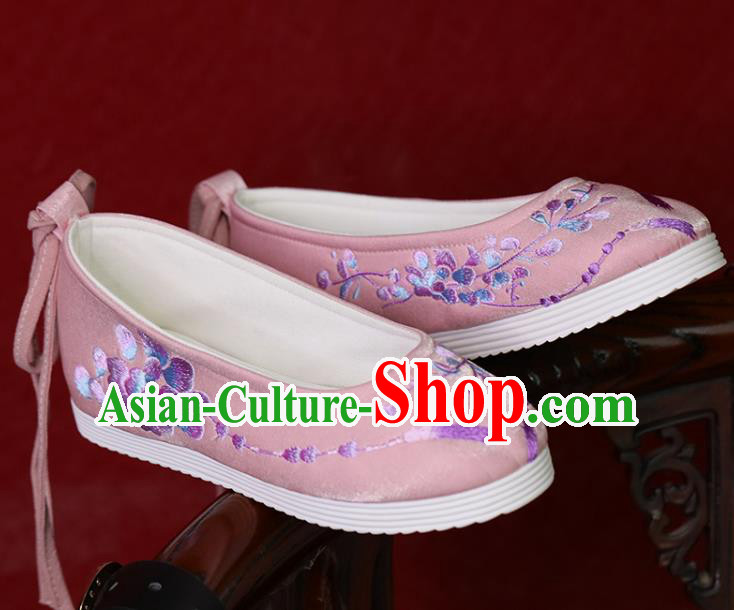 China Princess Shoes Embroidered Shoes Women Shoes Pink Satin Shoes Handmade Hanfu Shoes