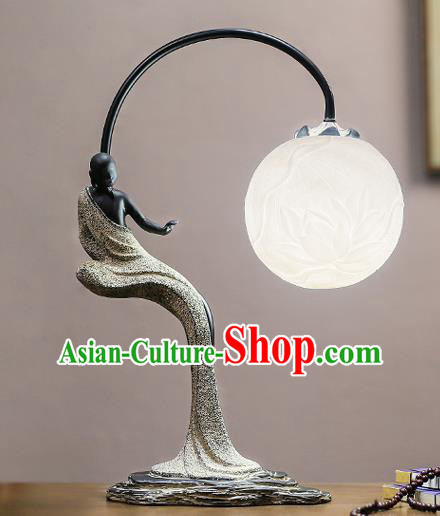 China Spring Festival Iron Art Desk Lantern Traditional Home Decorations Handmade Carving Resin Lotus Table Lamp