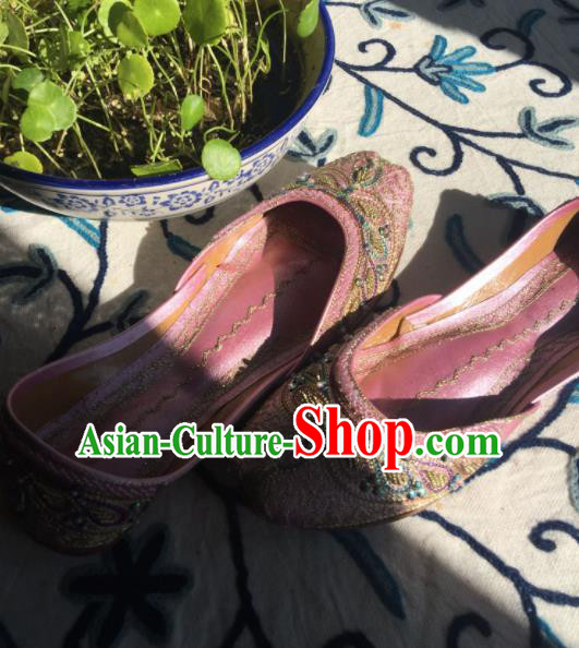 Asian India Traditional Bride Embroidered Pink Leather Shoes Indian Handmade Shoes for Women