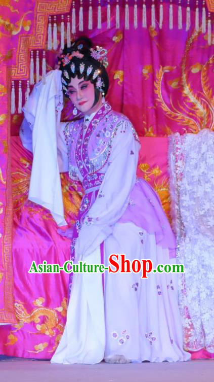 Chinese Cantonese Opera Courtesan Wang Meiniang Garment Costumes and Headdress Traditional Guangdong Opera Hua Tan Apparels Young Beauty Dress