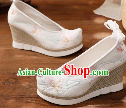 Chinese Traditional National Shoes White Cloth Shoes Embroidered Flowers Shoes Hanfu Shoes Women Shoes Wedge Heels Shoes